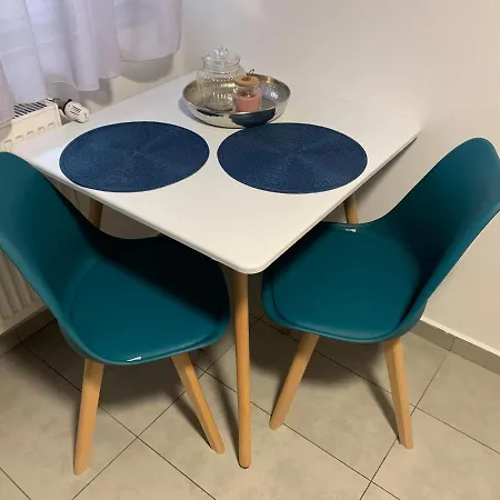 아파트 Quiet 1-bedroom Apartment, Free Parking & Gym